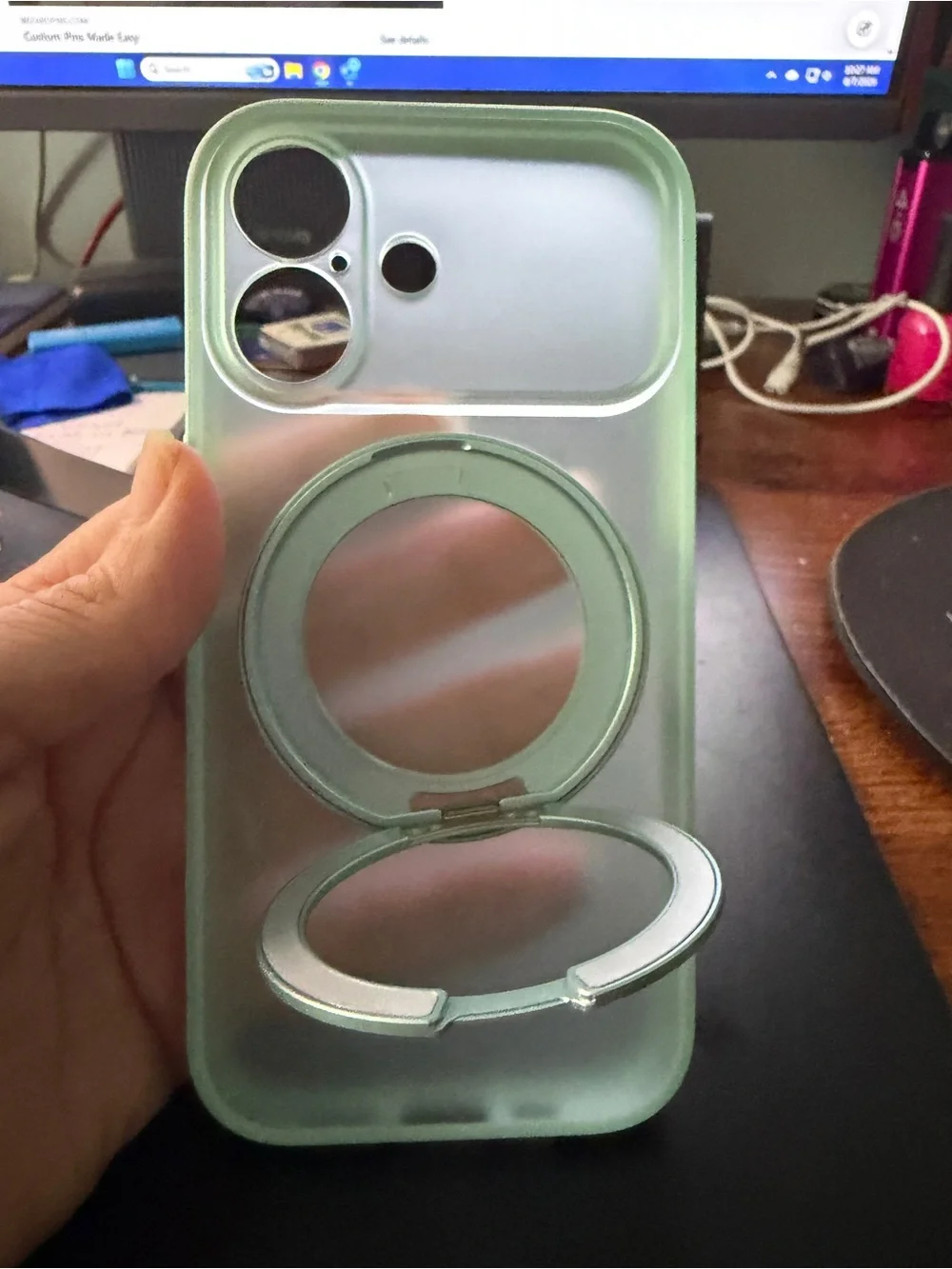 iPhone 17 Chubby Cable Case w Ring Stand new in box Sage Green